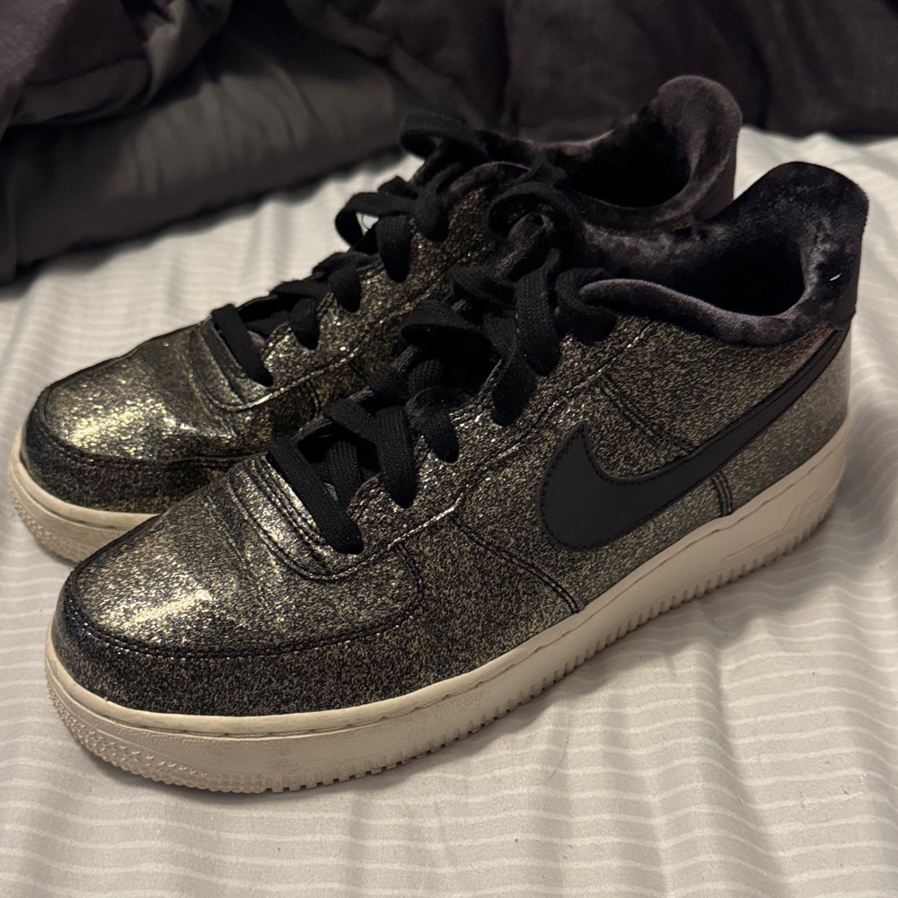 Nike Glitter Black Sneakers